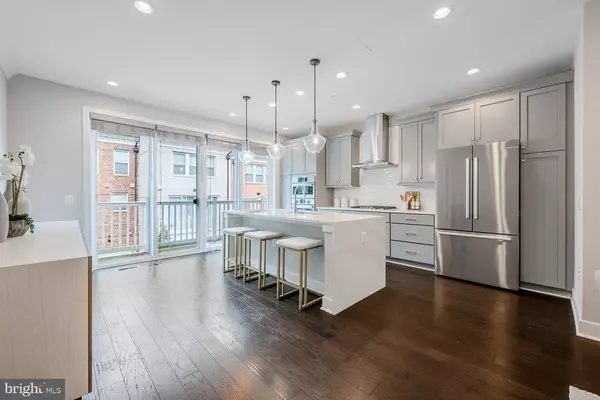 North Bethesda, MD 20852,10326 GROSVENOR PL