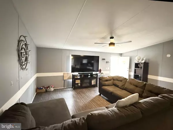 East Berlin, PA 17316,1 RANDI LYN DR