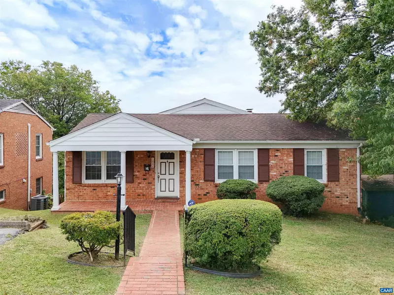 1004 COLEMAN ST, Charlottesville, VA 22901