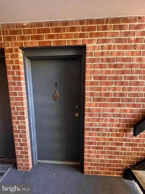 Voorhees, NJ 08043,222-8 ECHELON RD