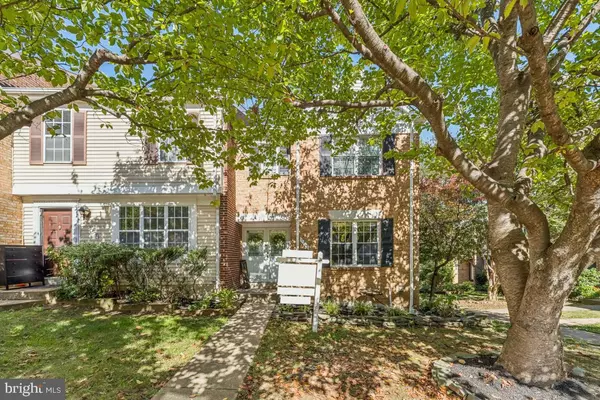 Alexandria, VA 22310,5715 LAWSONS HILL CT