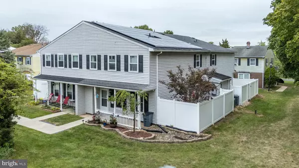 24 RELIANCE CT, Telford, PA 18969