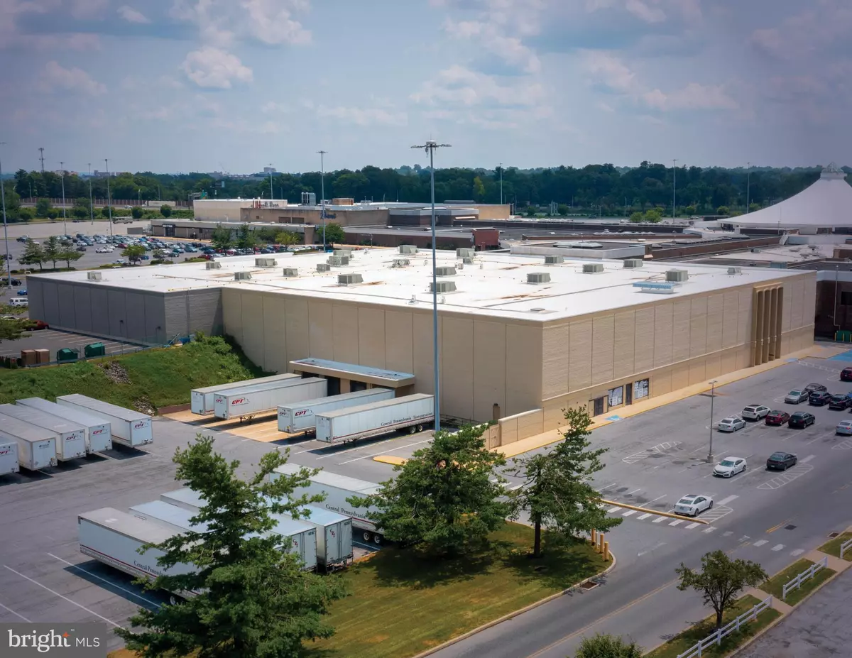 Lancaster, PA 17601,200 PLAZA BLVD