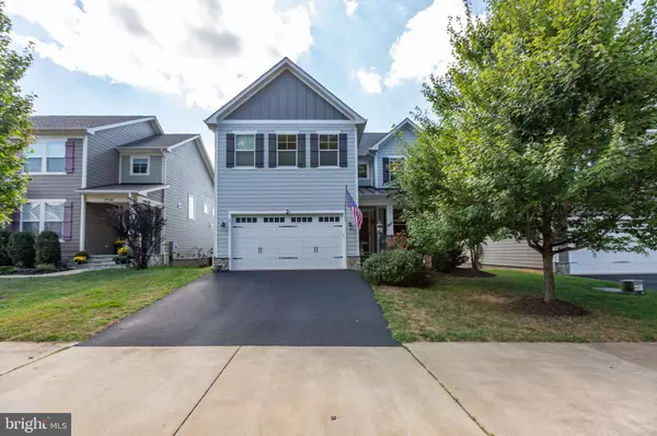 Warrenton, VA 20187,7116 LAKE DR