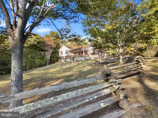 Boston, VA 22713,7817 HAZELAND LN