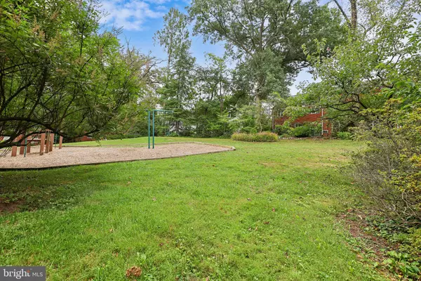 Alexandria, VA 22302,1615 MOUNT EAGLE PL