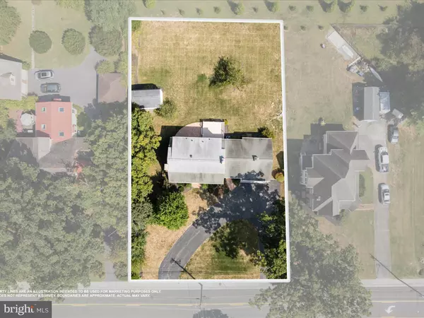 Berryville, VA 22611,308 W MAIN ST