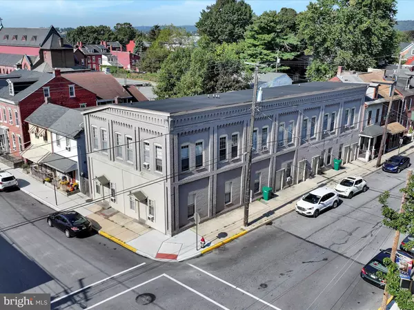 Columbia, PA 17512,138 S 3RD ST