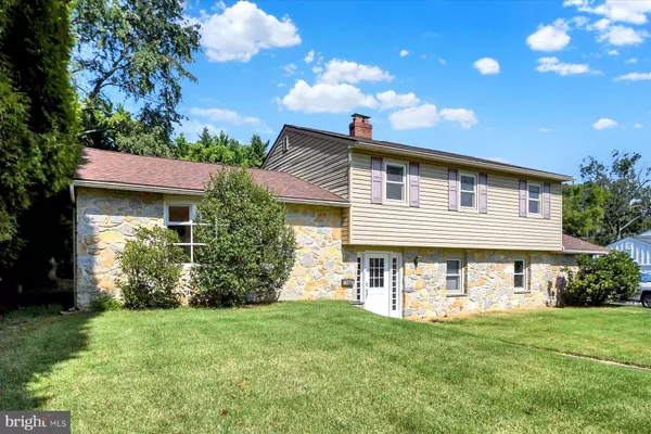 Broomall, PA 19008,102 JAMES RD