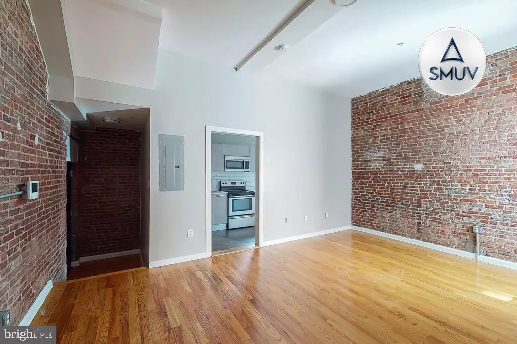 Baltimore, MD 21202,231 E NORTH AVE #222