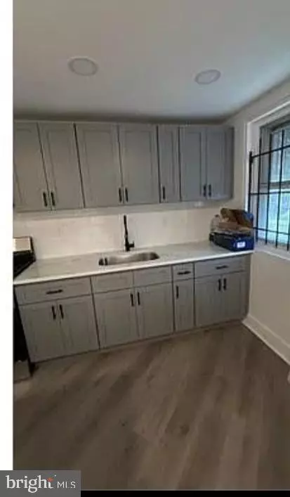 Philadelphia, PA 19143,2429 S FRAZIER ST