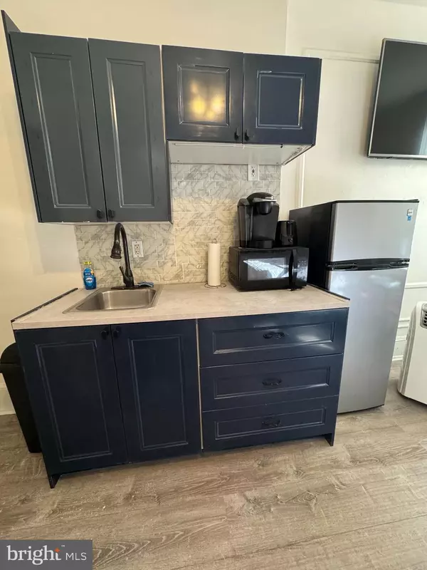 Philadelphia, PA 19107,1324-00 LOCUST ST #615