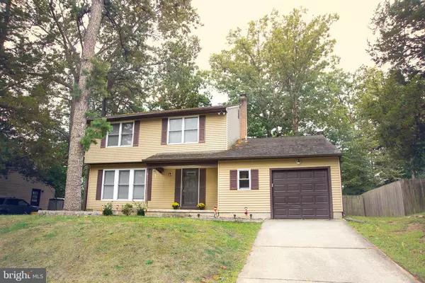 9 PINE GLEN DR, Sicklerville, NJ 08081