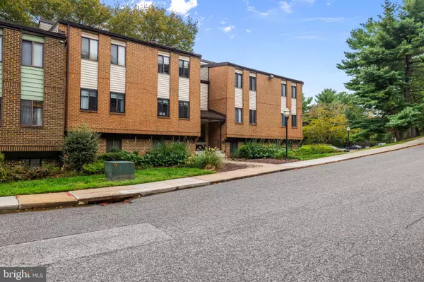 Baltimore, MD 21209,1811 SNOW MEADOW LN #201