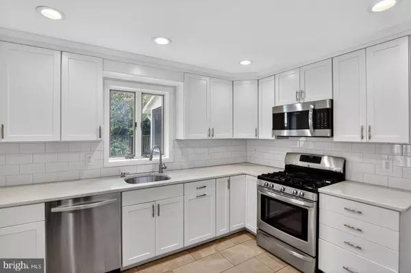 Bethesda, MD 20814,10317 DICKENS AVE