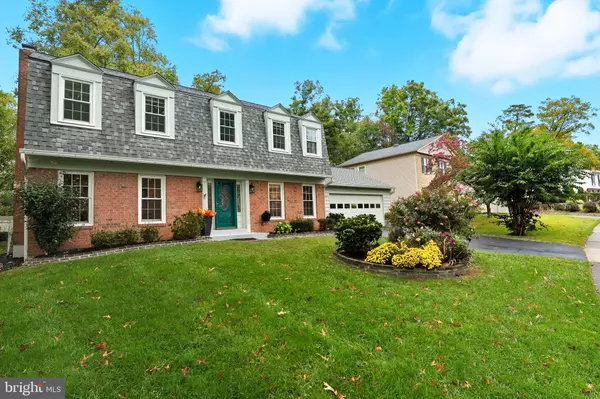 Springfield, VA 22152,8126 VIOLA ST