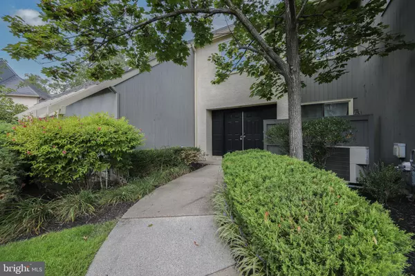 Cherry Hill, NJ 08003,911 CHANTICLEER