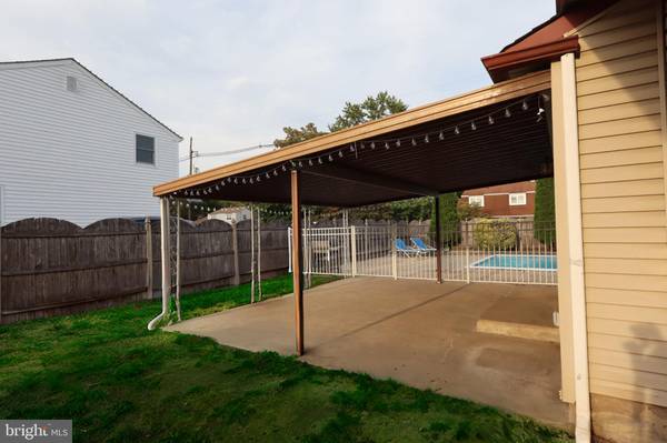 Edgewater Park, NJ 08010,507 E FRANKLIN AVE