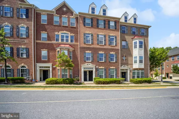 Bowie, MD 20721,910 HALL STATION DR #105