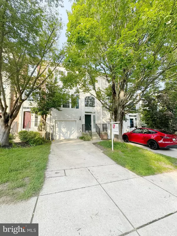 Ellicott City, MD 21043,8800 STONEHOUSE DR