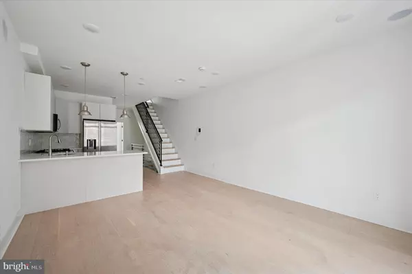 Philadelphia, PA 19125,1843 E HUNTINGDON ST #B