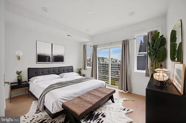 1843 E HUNTINGDON ST #B, Philadelphia, PA 19125