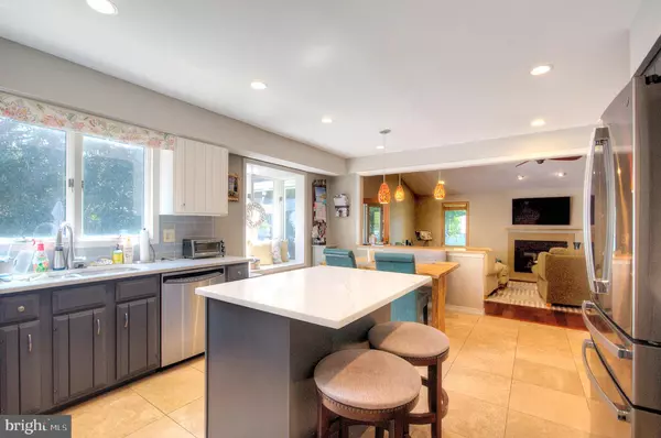 Egg Harbor Township, NJ 08234,312 KNOLLWOOD DR