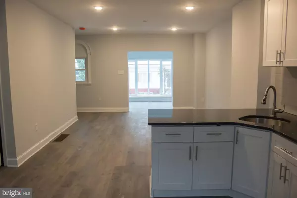 Philadelphia, PA 19143,5922 BELMAR TER