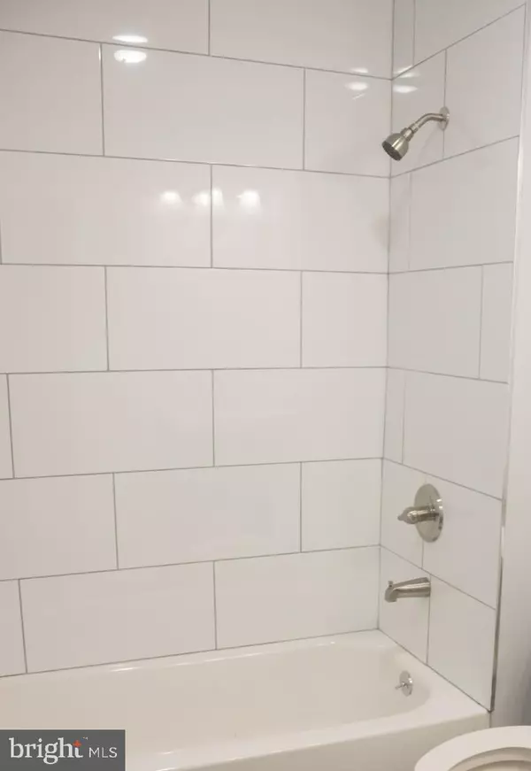 Philadelphia, PA 19143,5922 BELMAR TER