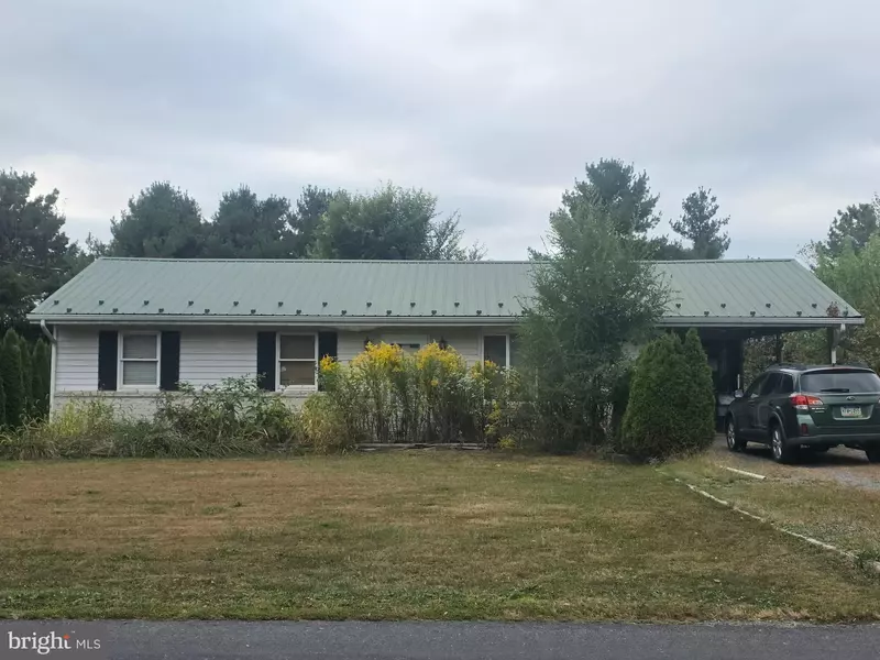 171 N STONE RD, Millersburg, PA 17061