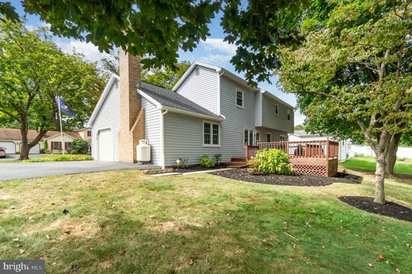 Mechanicsburg, PA 17050,5221 MEADOWBROOK DR