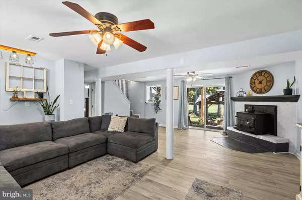 Locust Grove, VA 22508,605 MT PLEASANT DR