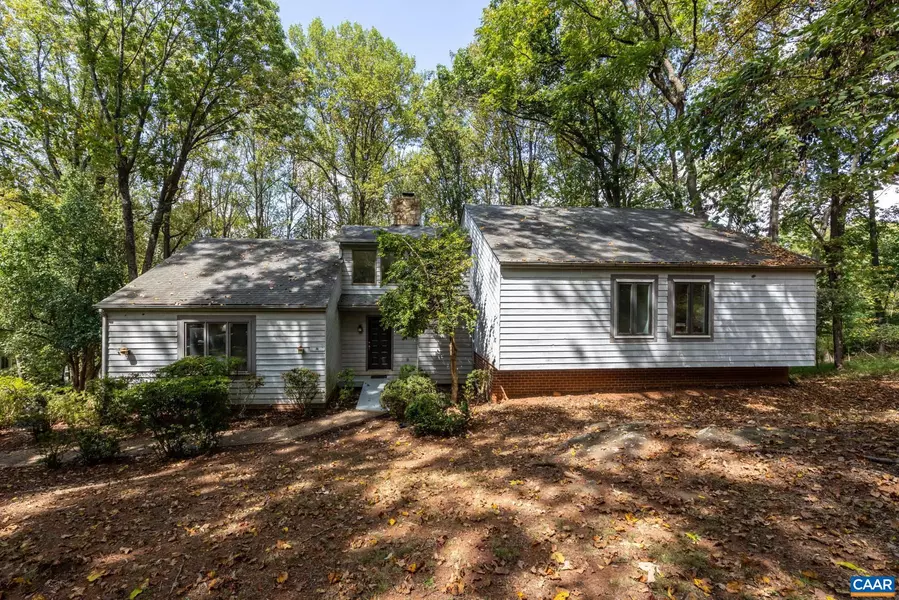 1880 NORTH PANTOPS DR, Charlottesville, VA 22911