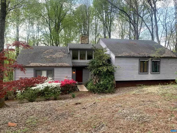 Charlottesville, VA 22911,1880 NORTH PANTOPS DR