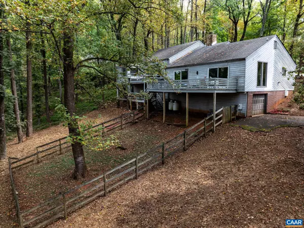 Charlottesville, VA 22911,1880 NORTH PANTOPS DR