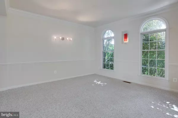 Ashburn, VA 20147,43910 CAMELLIA ST