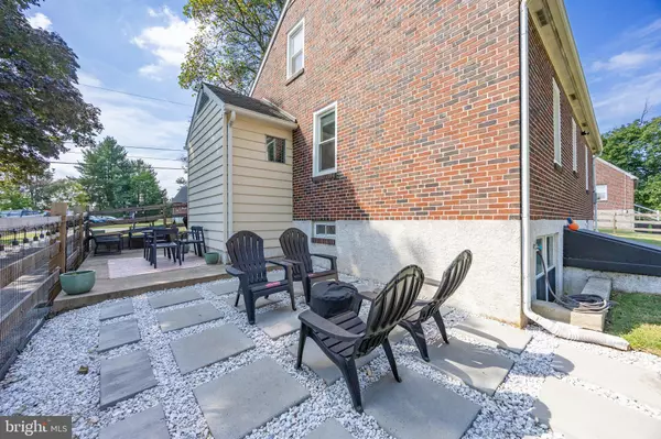 Phoenixville, PA 19460,1049 MOWERE RD