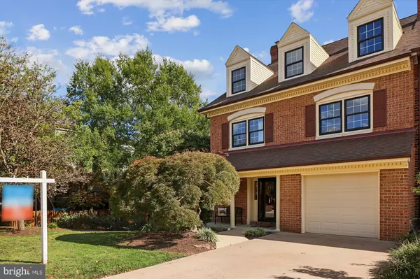 Alexandria, VA 22304,6309 MANCHESTER WAY