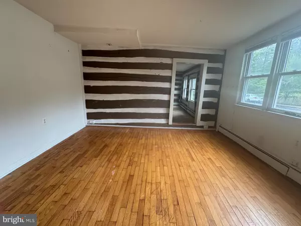 Berryville, VA 22611,22 JOSEPHINE ST