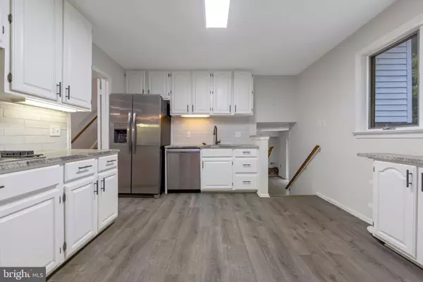 Rockville, MD 20852,11509 PARKEDGE