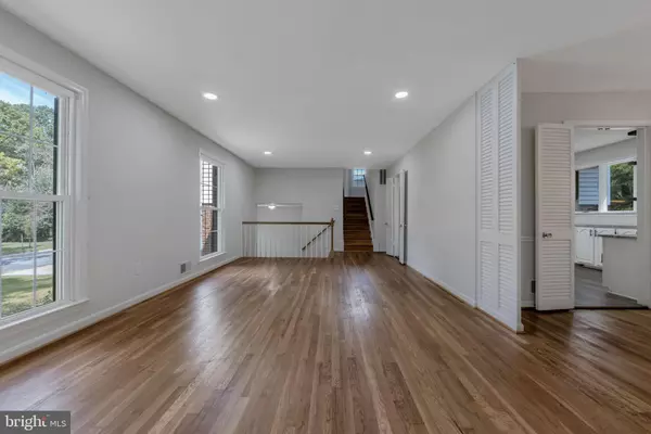 Rockville, MD 20852,11509 PARKEDGE