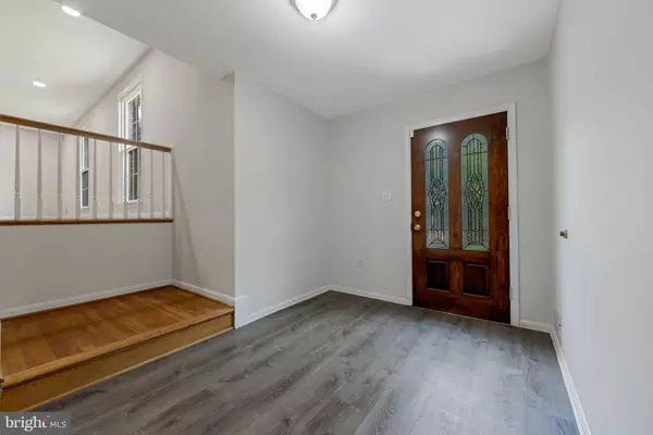 Rockville, MD 20852,11509 PARKEDGE