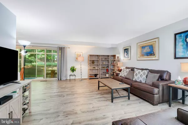 Silver Spring, MD 20906,3272 GLENEAGLES DR #67-1D