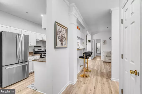 Sterling, VA 20165,46606 DRYSDALE TER #101