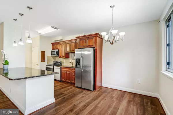 Falls Church, VA 22041,3245 RIO DR #108