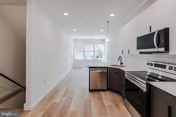 Philadelphia, PA 19133,1003 W DAKOTA ST #UNIT 1