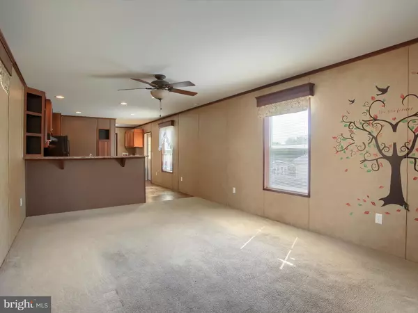 Carlisle, PA 17015,4 MIMOSA LANE