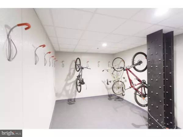 Philadelphia, PA 19103,1600-1 WALNUT ST #402