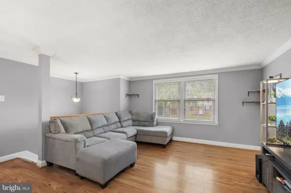 Alexandria, VA 22309,7913 FITZROY ST