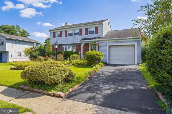 321 N ARTHUR DRIVE DR,  Edgewater Park,  NJ 08010